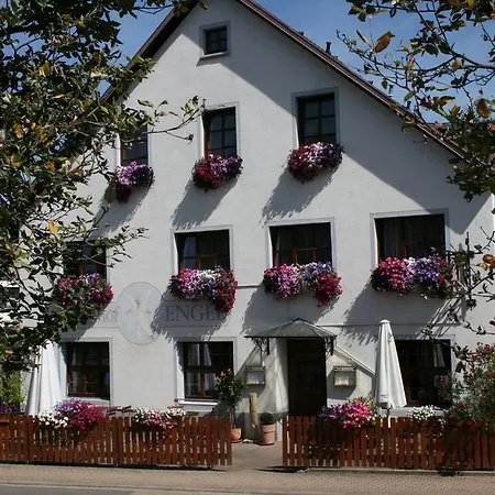 فندق Restaurant Engel *